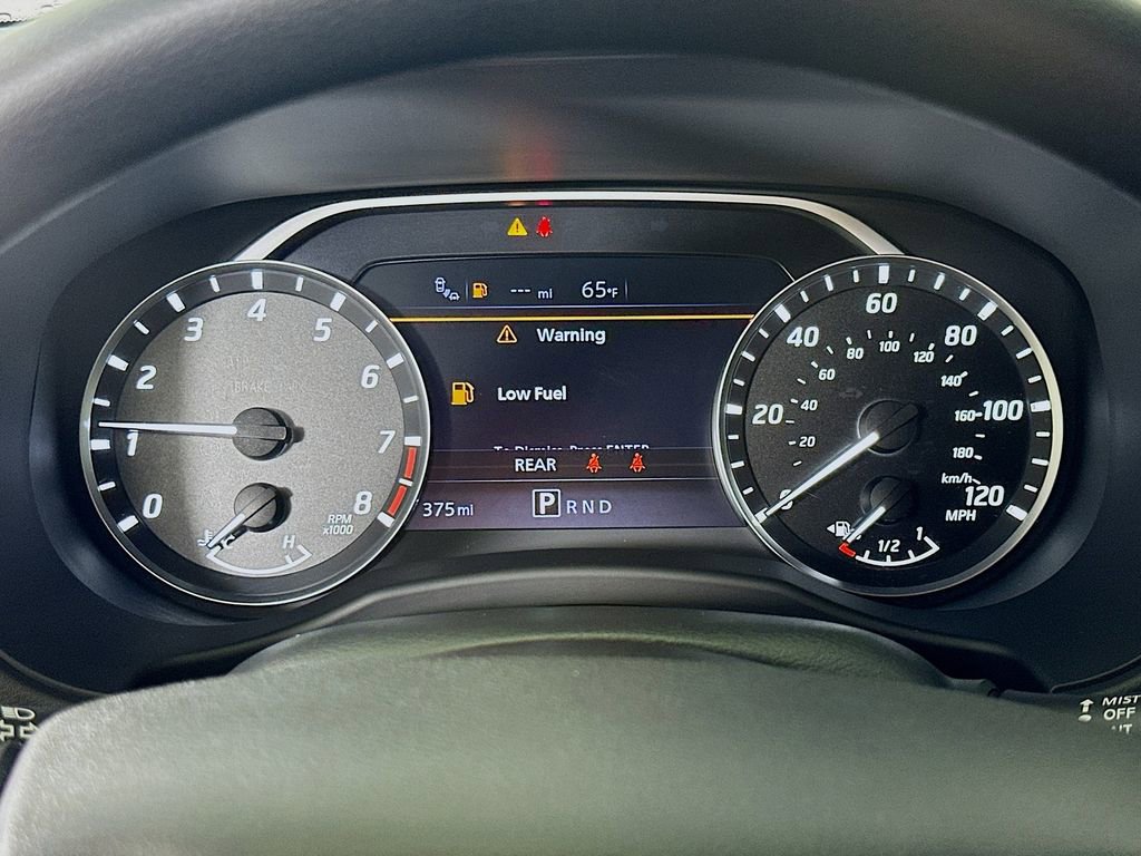 Used 2025 Nissan Frontier SV image 24