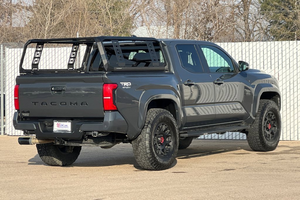 Used 2024 Toyota Tacoma TRD Sport image 4