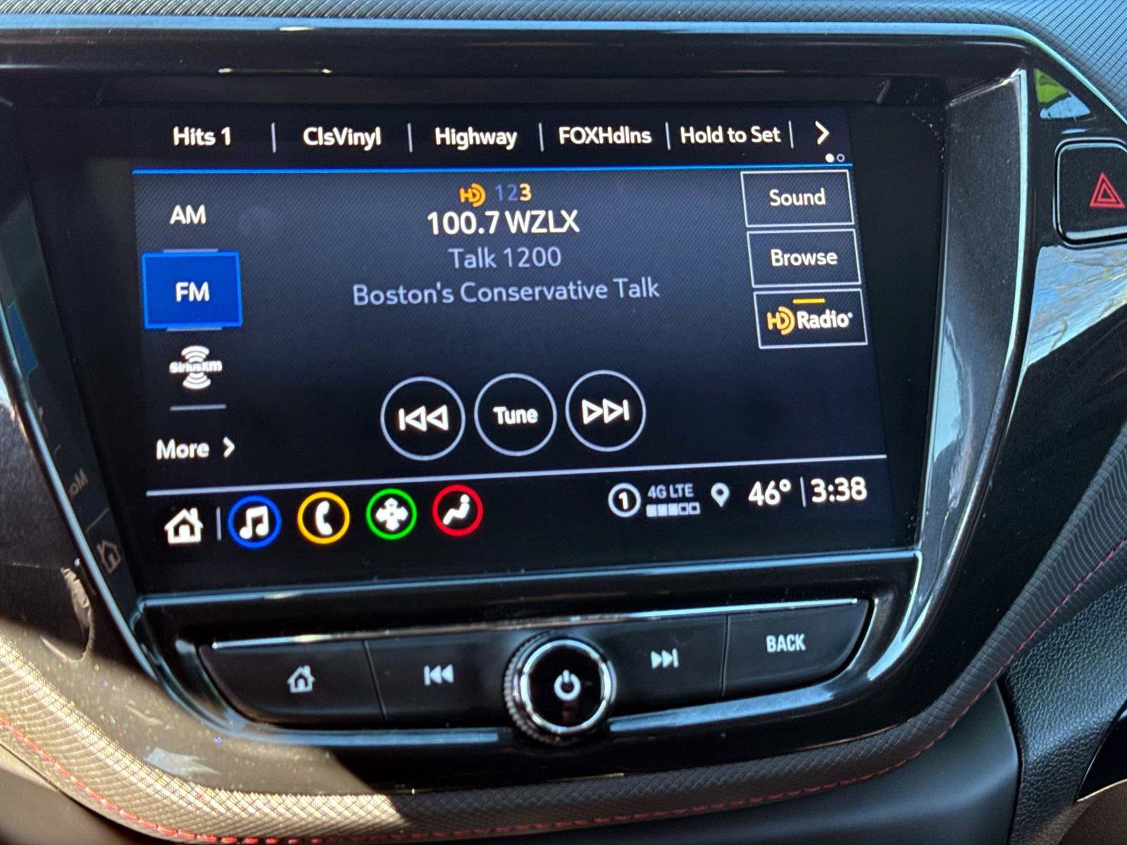 Certified 2023 Chevrolet TrailBlazer RS w/ Sun and Liftgate Package image 17