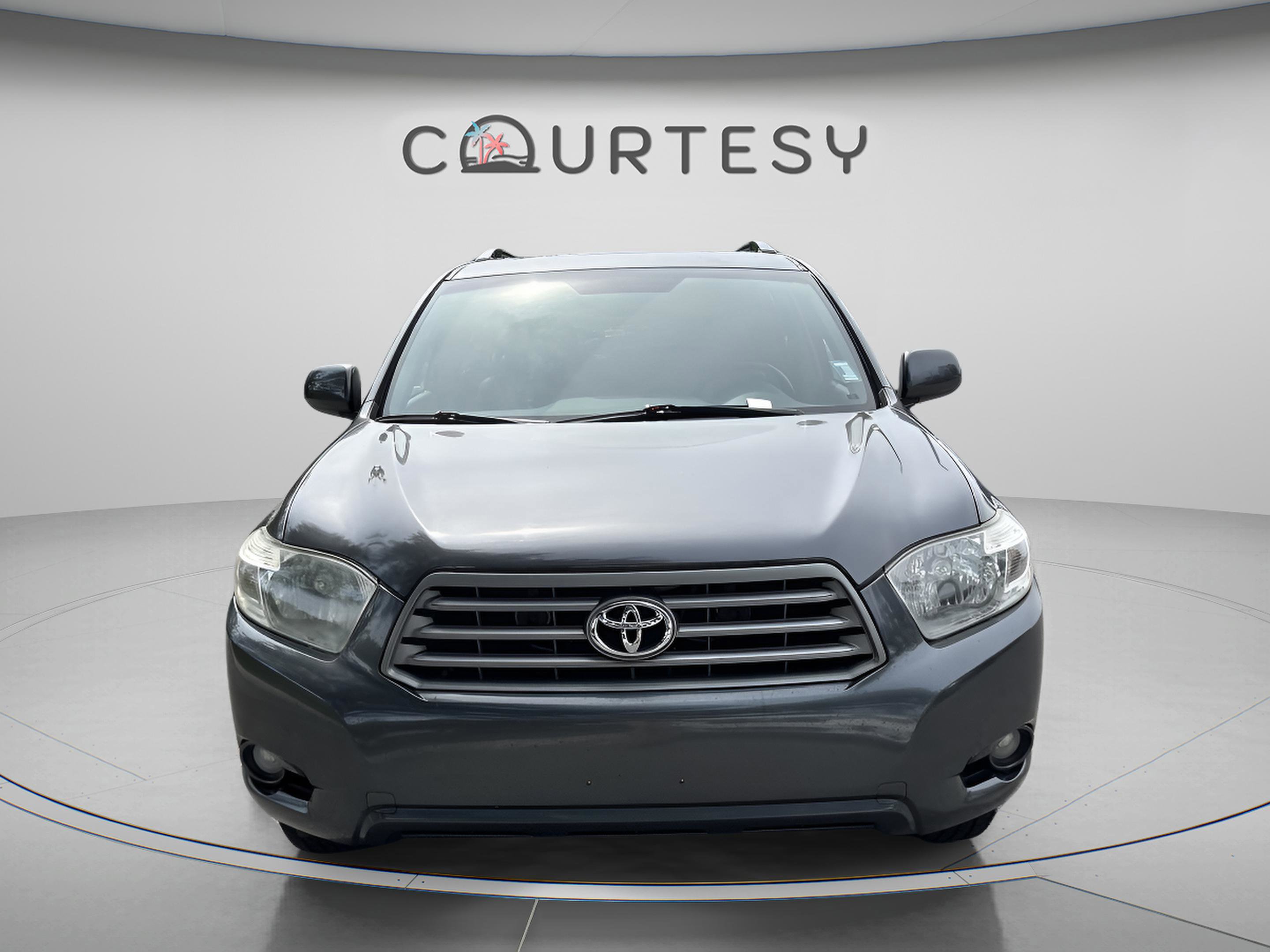 Used 2010 Toyota Highlander SE FWD image 10