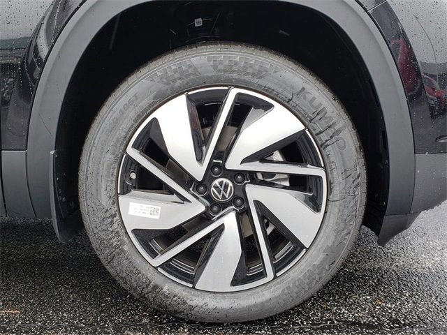 New 2026 Volkswagen Atlas SE image 12