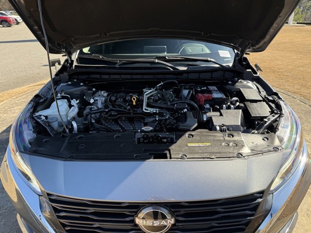 Used 2024 Nissan Altima 2.5 SV image 32