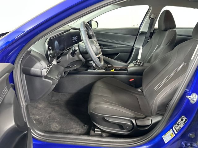 Certified 2023 Hyundai Elantra SEL w/ Convenience Package image 11