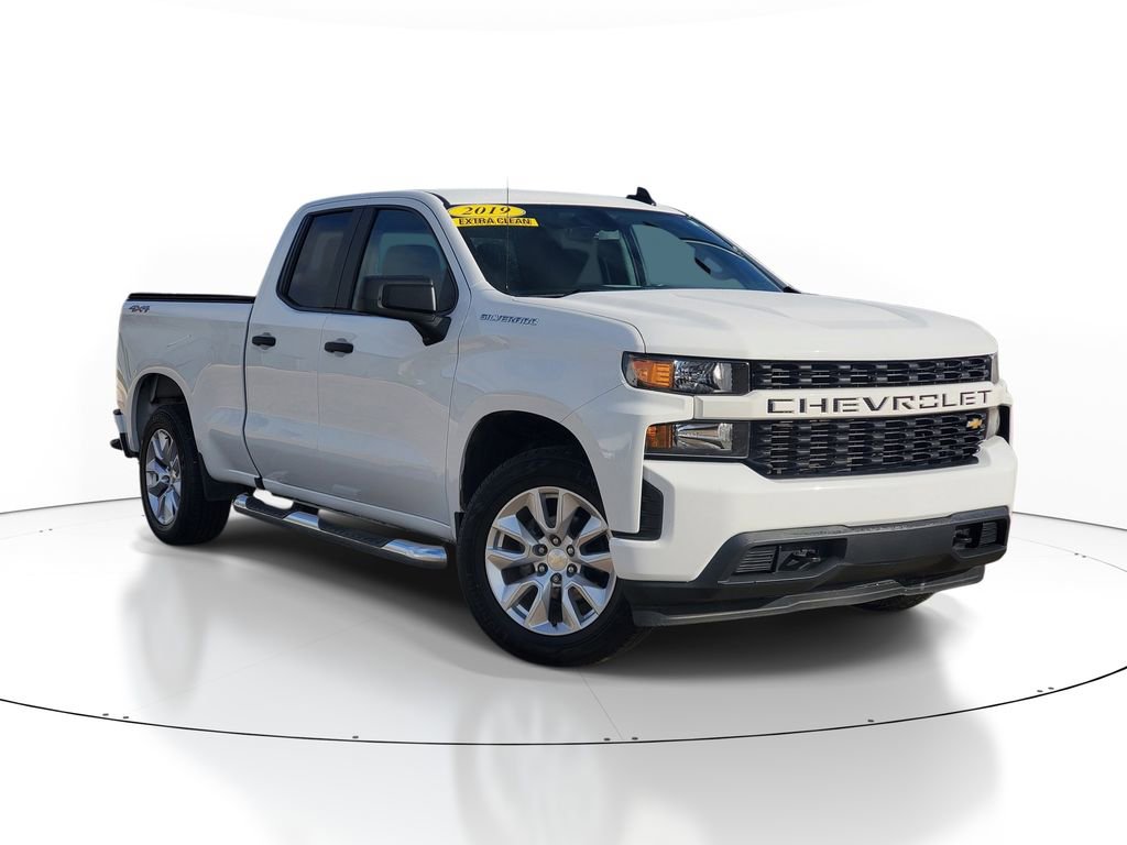 Used 2019 Chevrolet Silverado 1500 Custom w/ Custom Value Package image 1