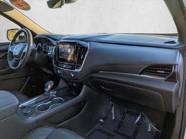Used 2023 Chevrolet Traverse RS image 24