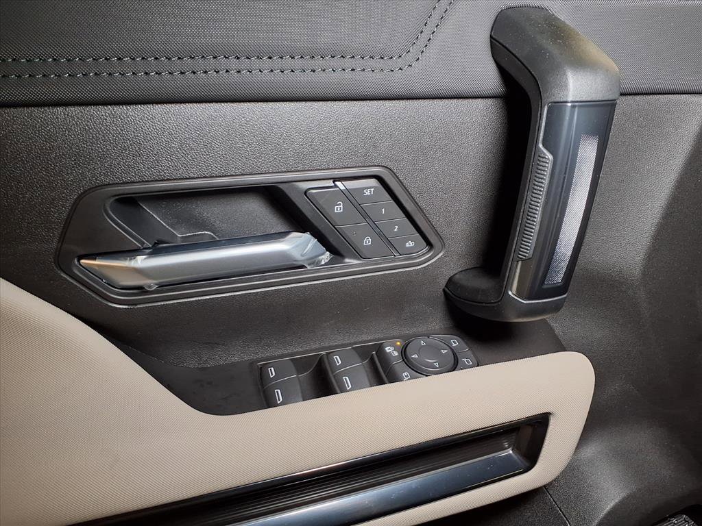 New 2026 GMC Hummer EV SUV image 16