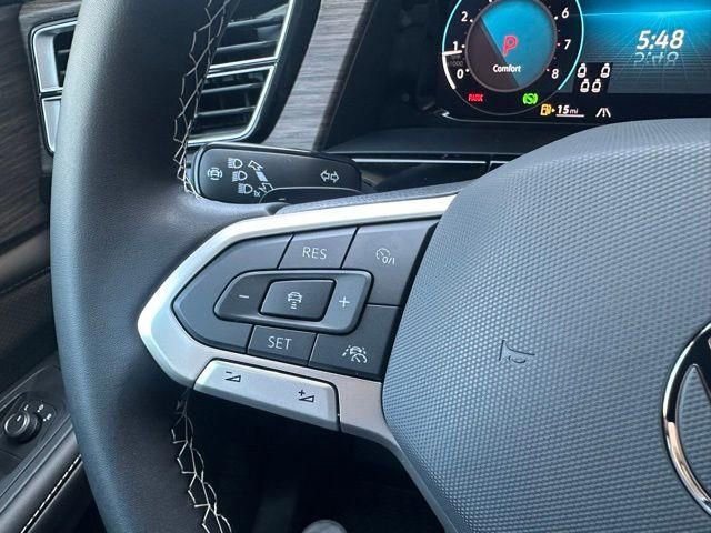 New 2025 Volkswagen Atlas SEL image 16