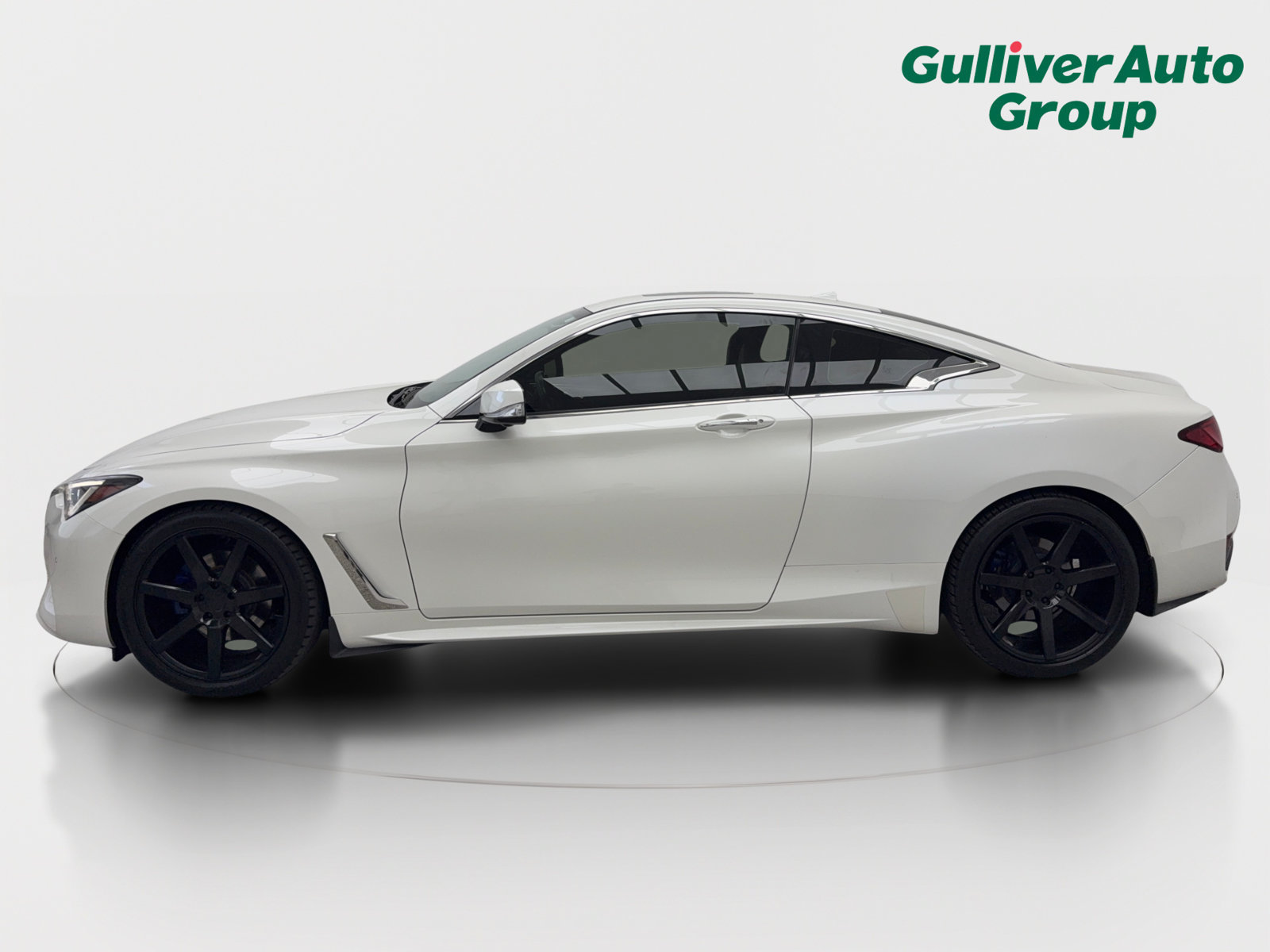 Used 2021 INFINITI Q60 3.0t Luxe w/ Essential Package RWD image 3