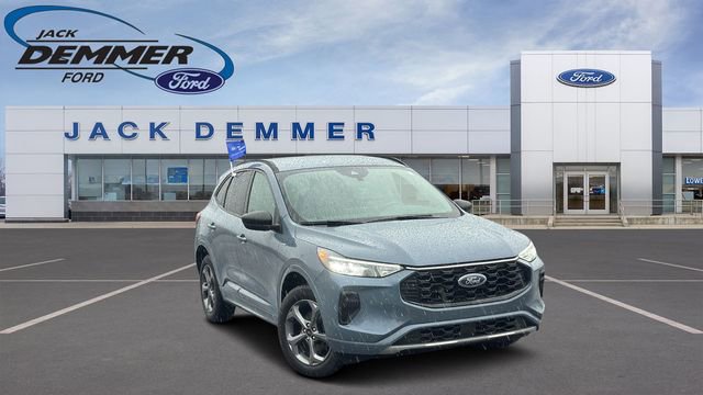 Certified 2024 Ford Escape ST-Line w/ Tech Pack #1 image 1