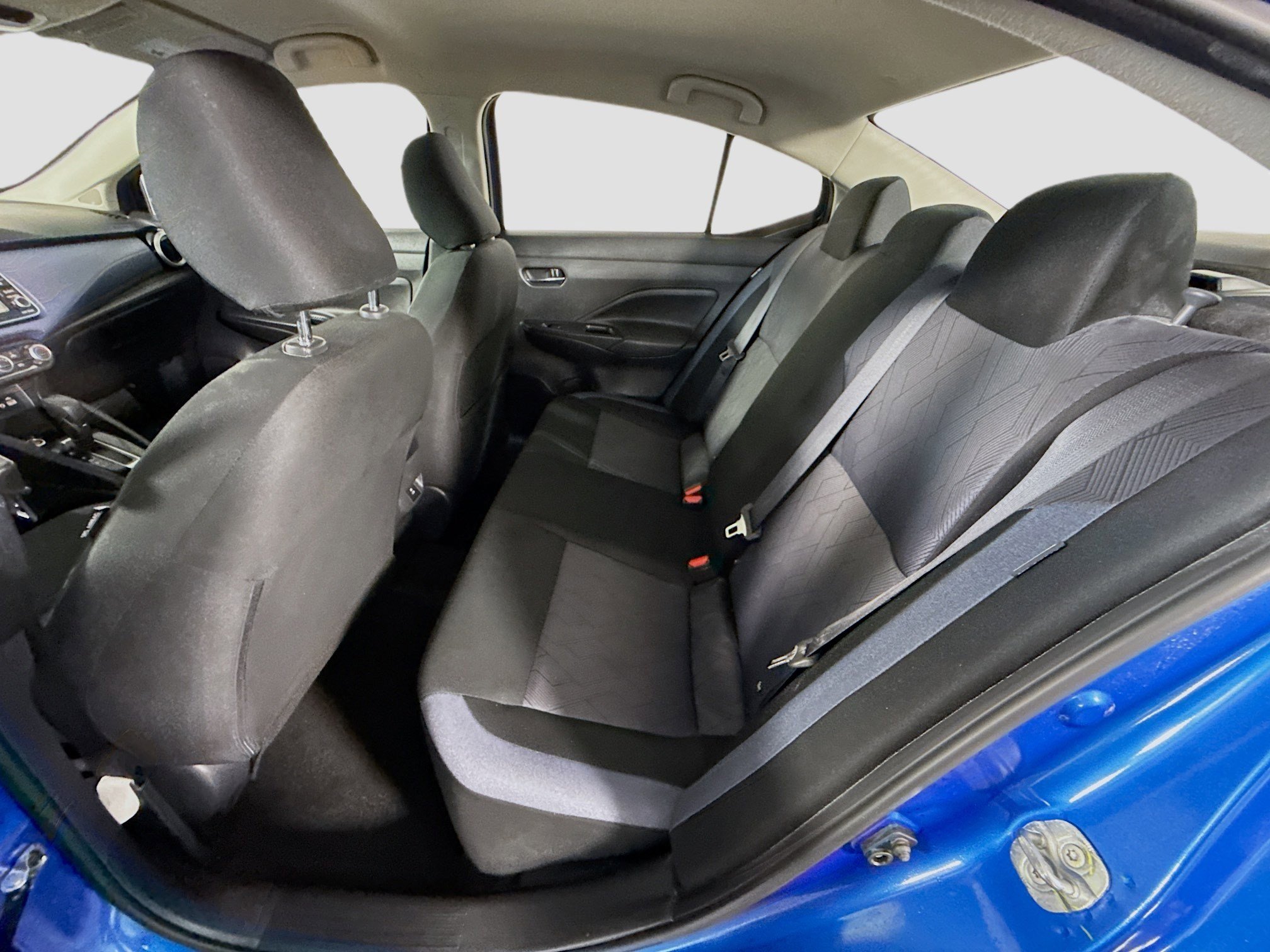 Used 2024 Nissan Versa SV w/ Trunk Package image 25