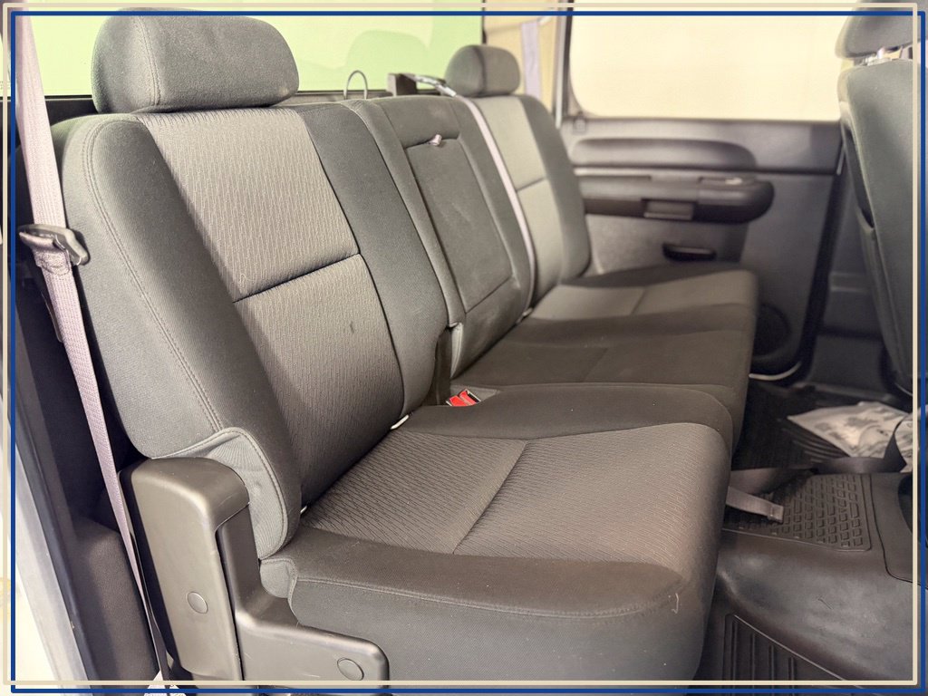 Used 2013 Chevrolet Silverado 2500 LT AWD/4WD image 33