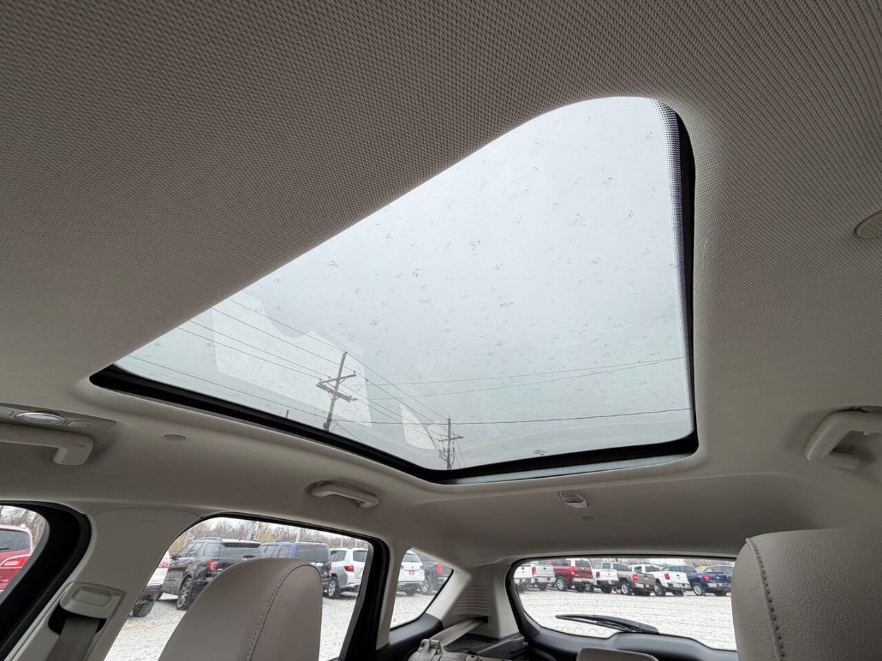 Used 2013 Ford C-MAX SEL image 25