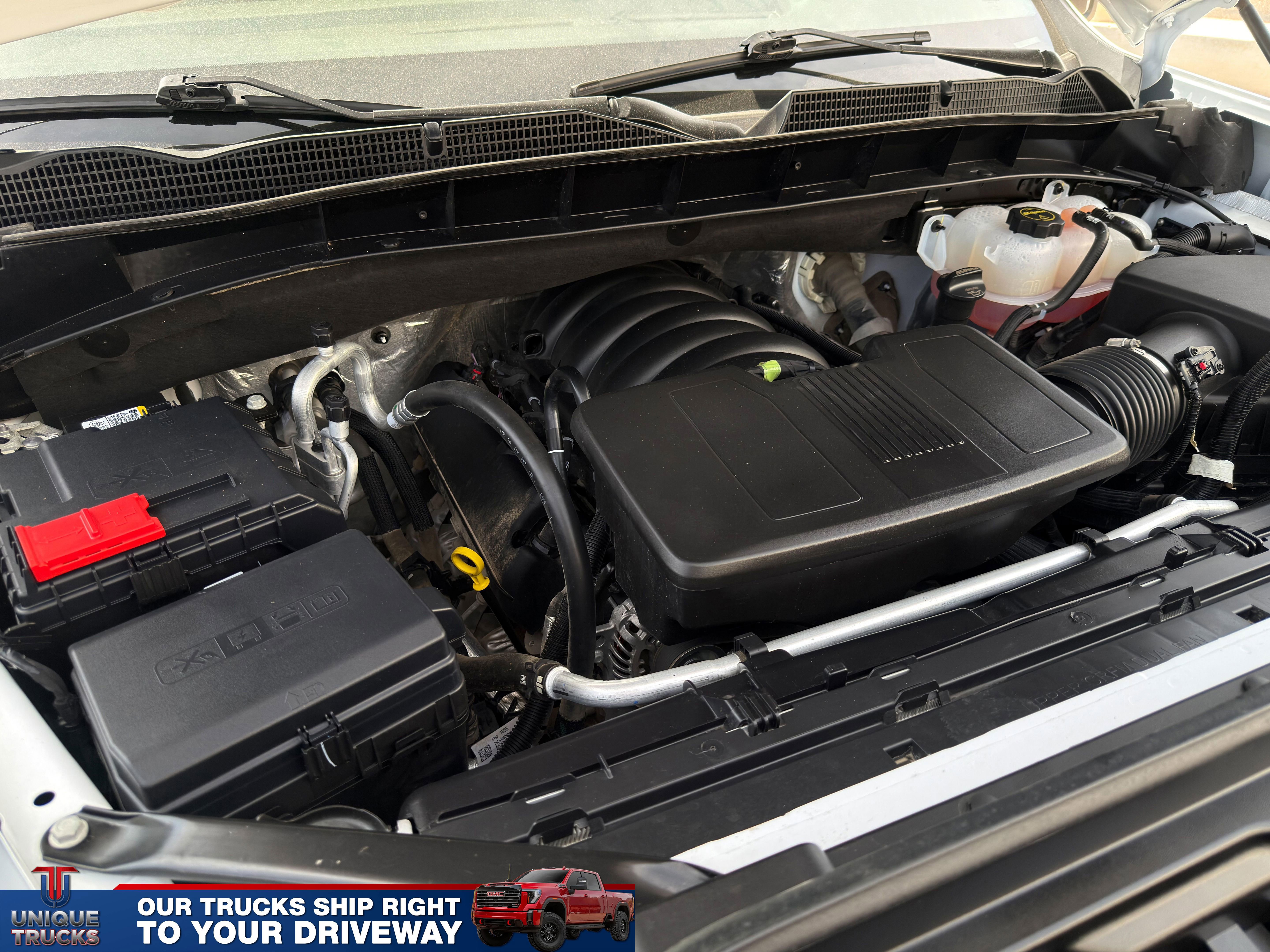 Used 2025 GMC Sierra 1500 AT4 w/ Technology Package AWD/4WD image 14