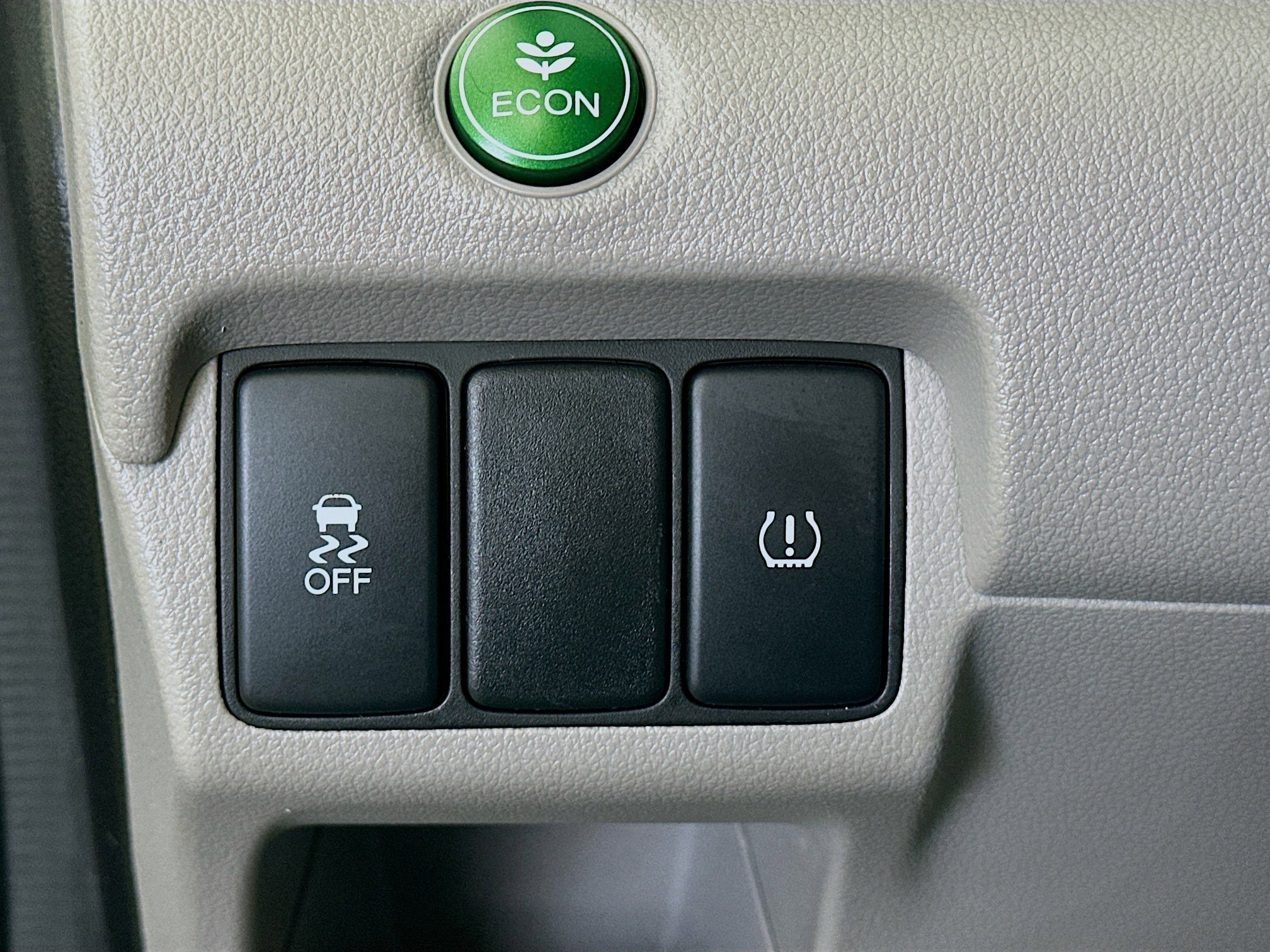 Used 2014 Honda CR-V LX image 16