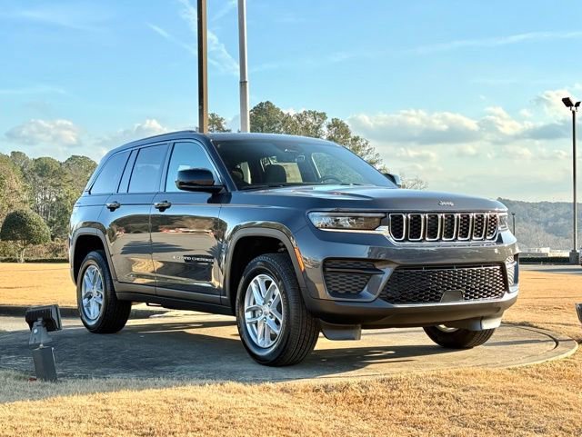New 2025 Jeep Grand Cherokee Laredo X w/ Luxury Tech Group I