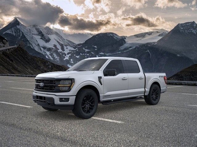 New 2025 Ford F150 XLT w/ Equipment Group 302A MID