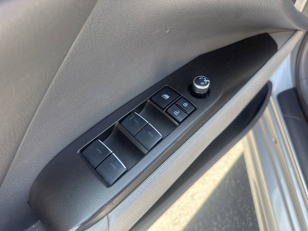 Used 2023 Toyota Camry XSE image 25
