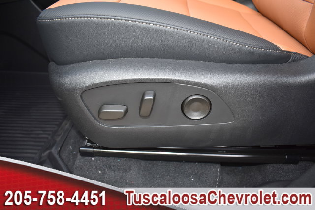 New 2027 Chevrolet Traverse Z71 w/ Enhanced Driving Package AWD/4WD image 18