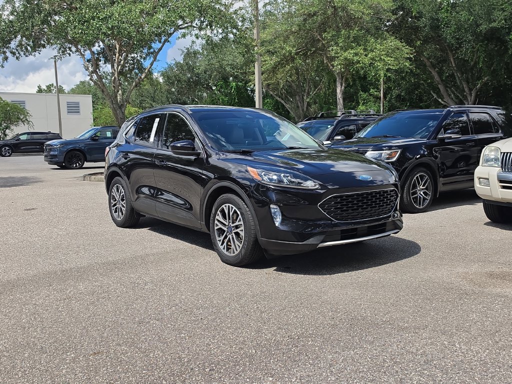 Certified 2020 Ford Escape SEL FWD image 2