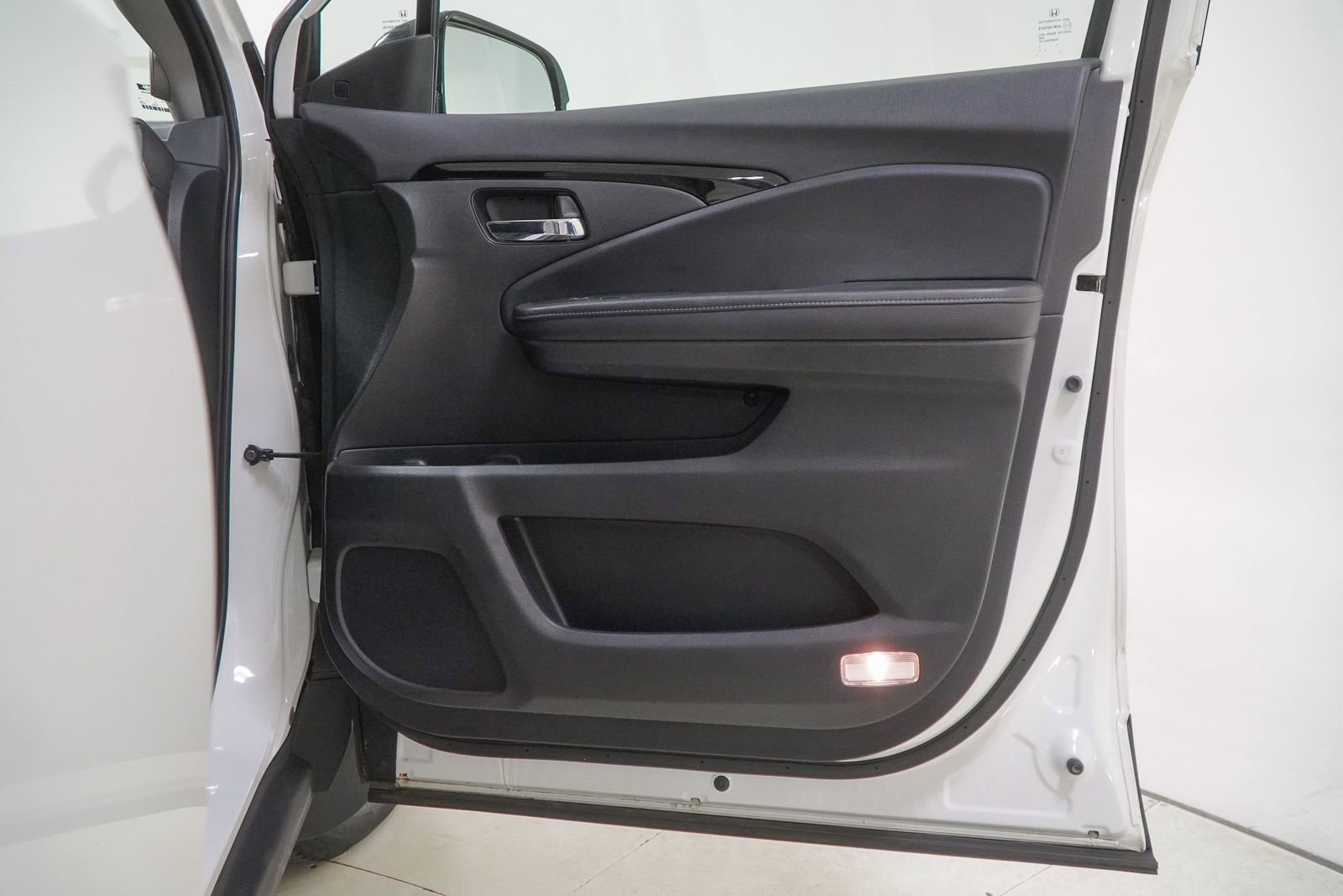 Used 2020 Honda Ridgeline RTL-E image 37