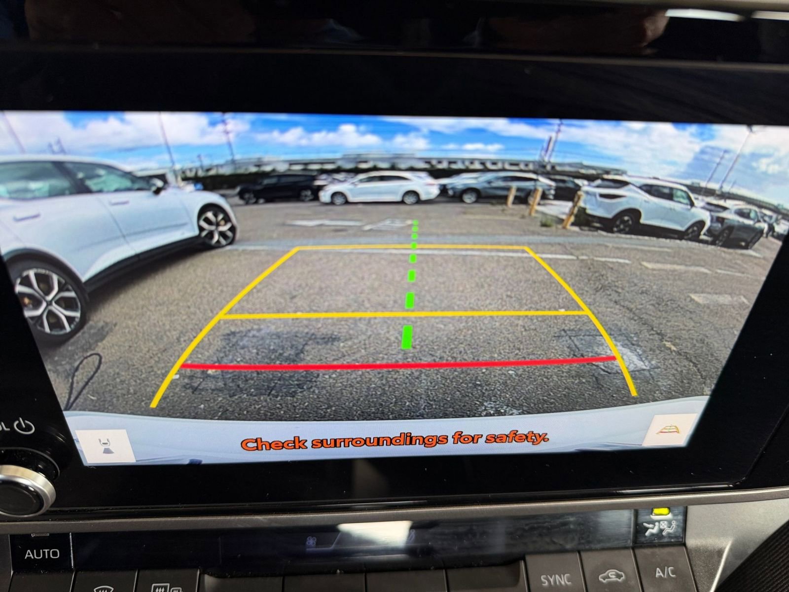 Used 2025 Toyota Camry LE image 17