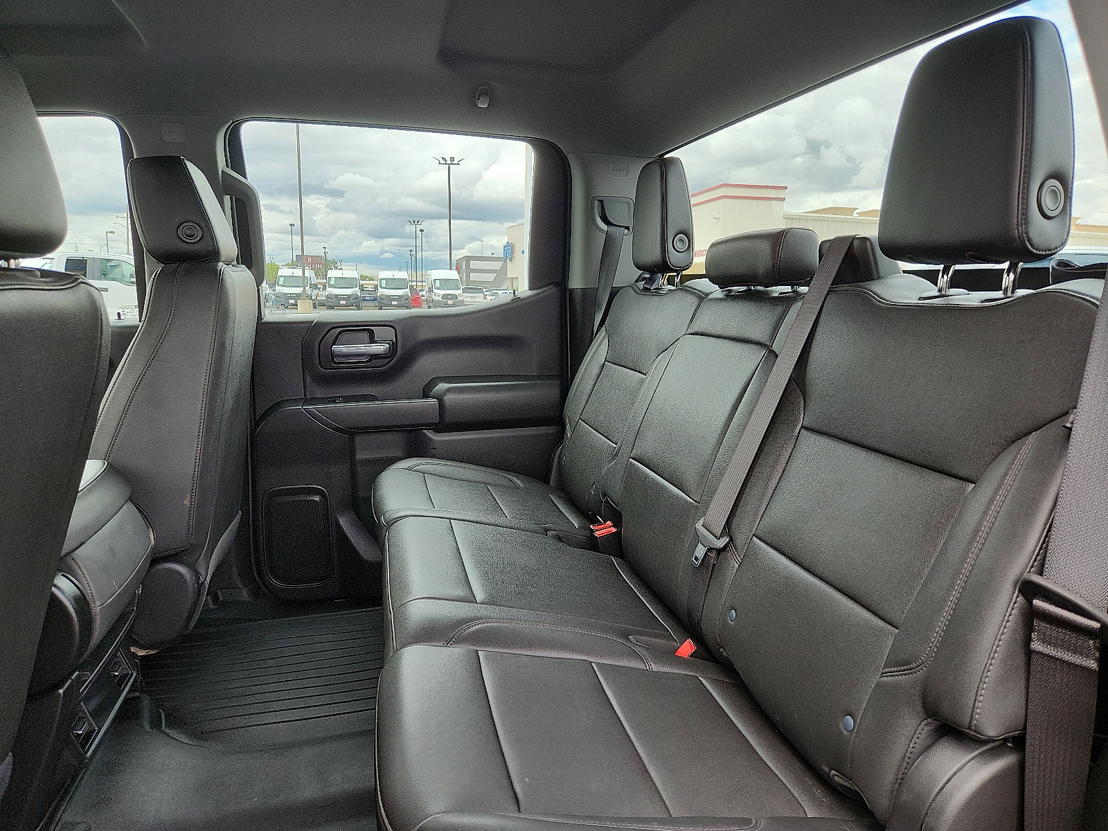 Used 2023 Chevrolet Silverado 1500 W/T w/ Trailering Package image 8