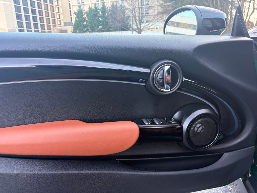 Used 2023 MINI Cooper S image 13