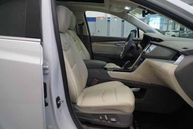 Certified 2023 Cadillac XT5 Premium Luxury AWD/4WD image 21