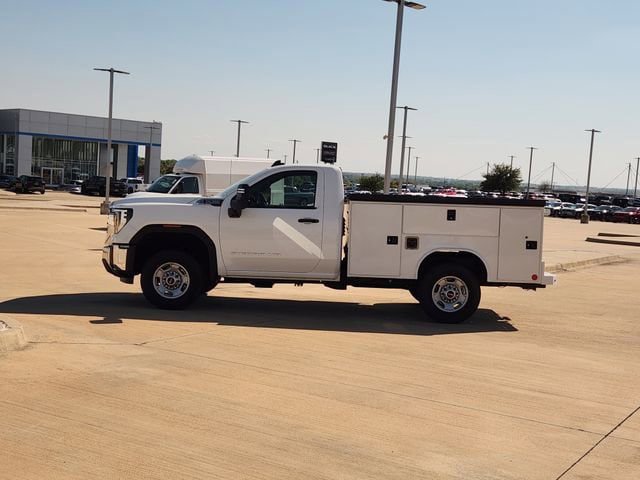 New 2024 GMC Sierra 2500 Pro w/ Convenience Package image 8