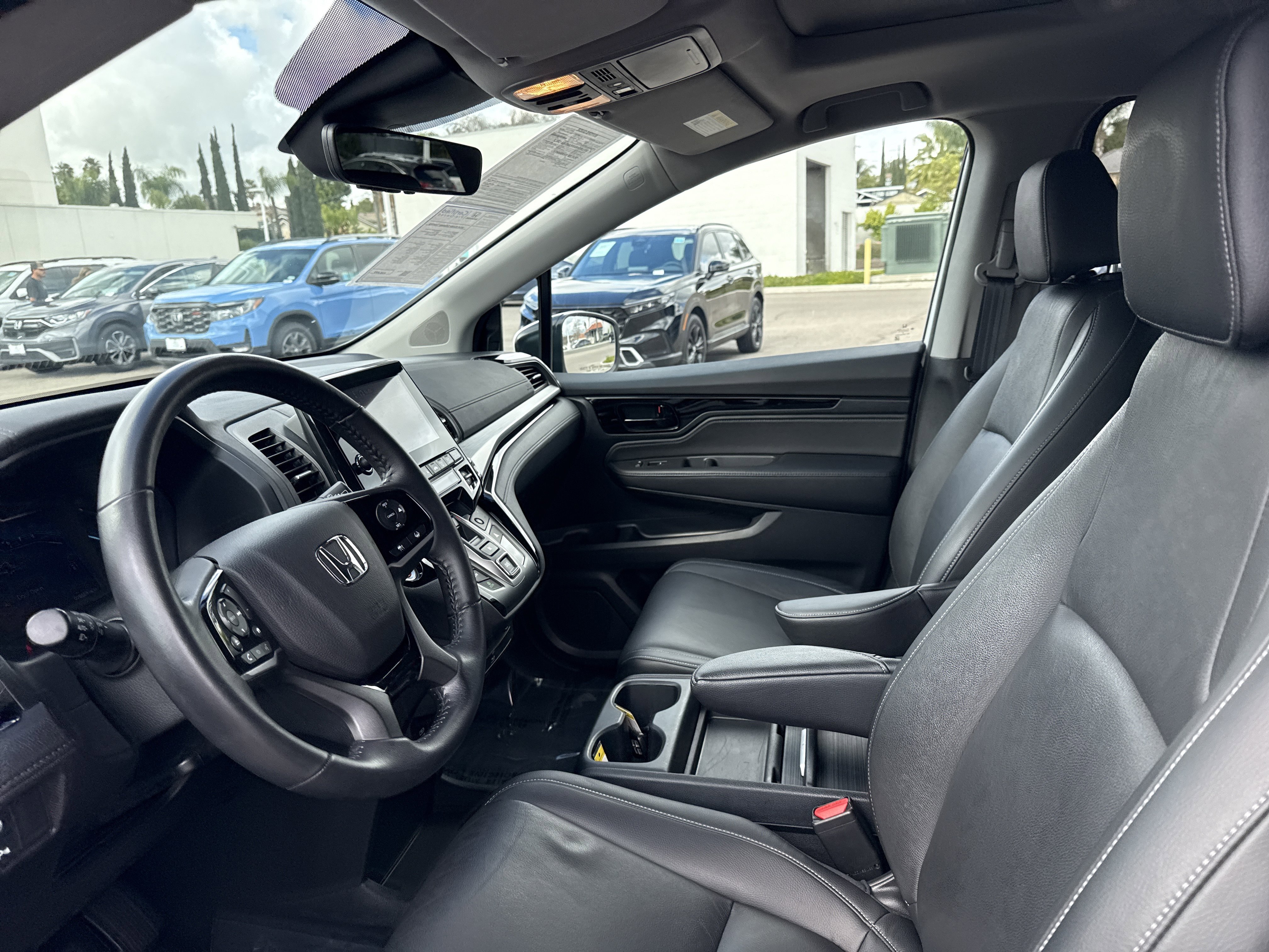Certified 2024 Honda Odyssey Touring image 12