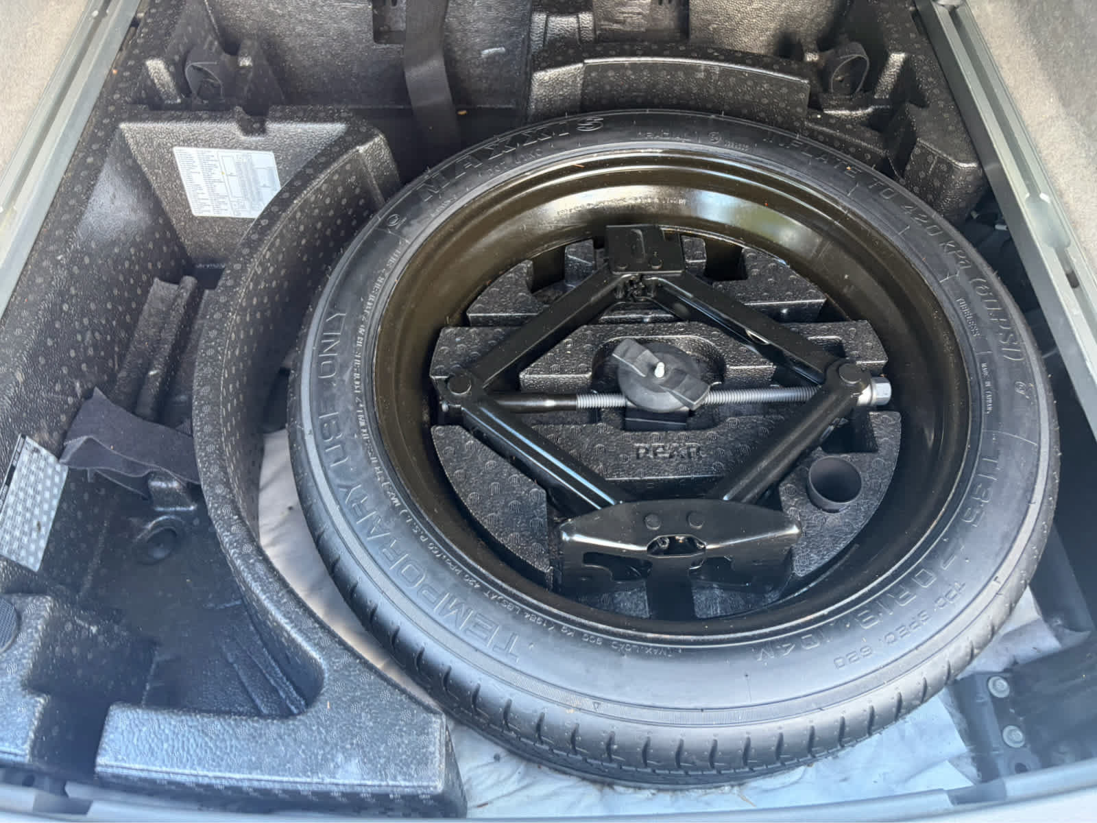 Used 2018 Cadillac XT5 Premium Luxury AWD/4WD image 25