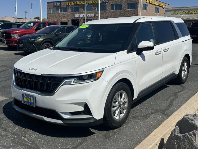 Used 2022 Kia Carnival LX FWD image 7