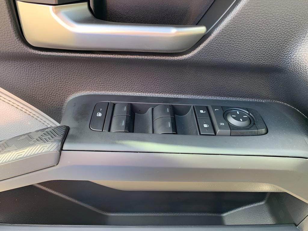 Used 2024 Toyota Tacoma Limited image 11