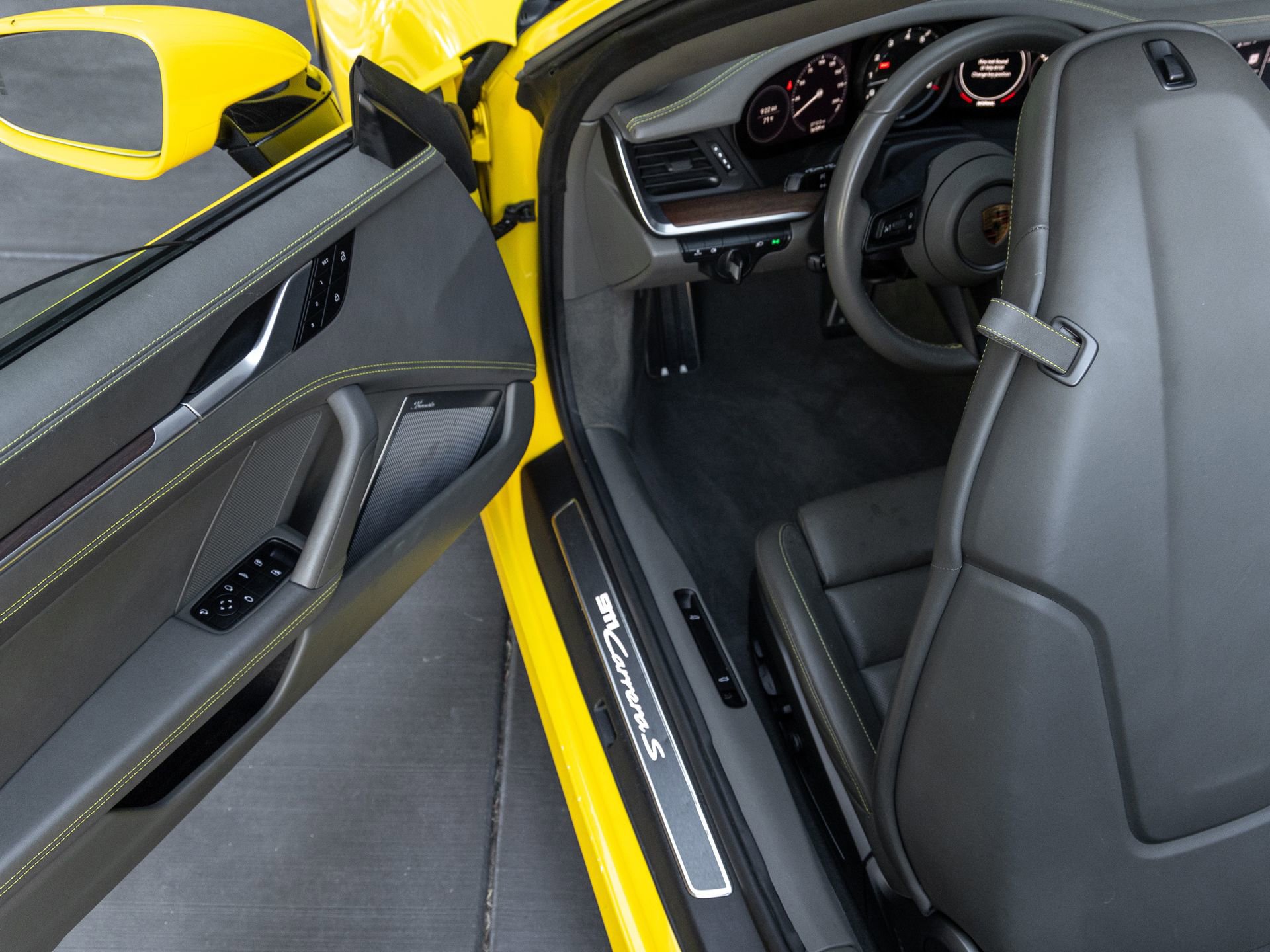 Certified 2022 Porsche 911 Carrera S image 28