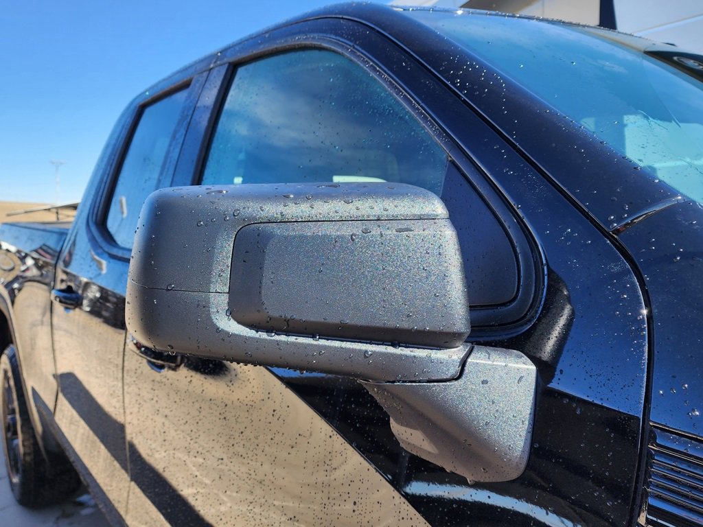 New 2026 GMC Sierra 1500 Elevation image 12