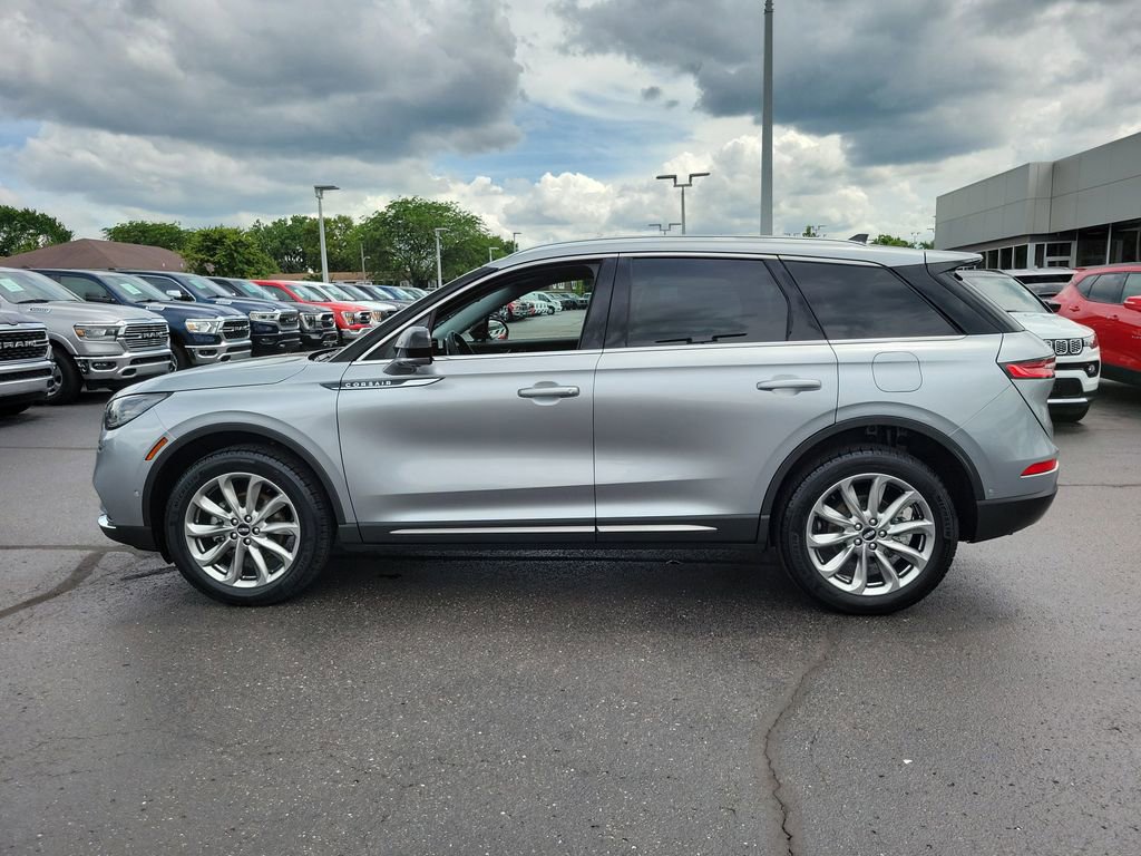 Certified 2022 Lincoln Corsair AWD w/ Premium Package image 7