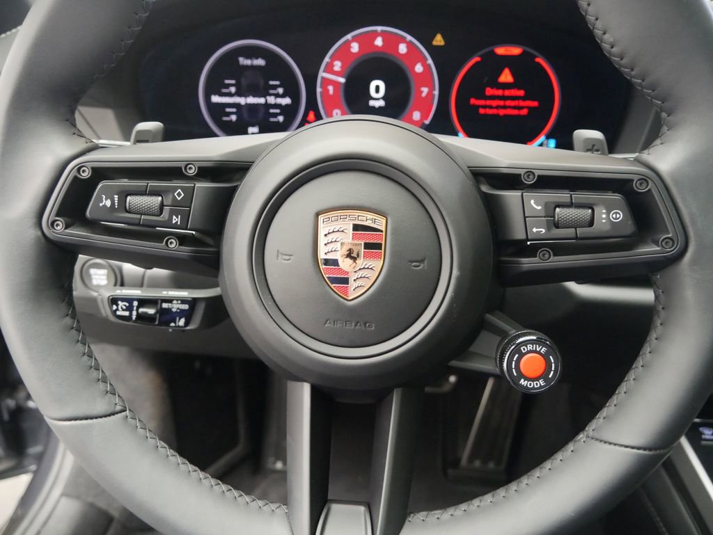 Certified 2026 Porsche 911 Carrera image 21