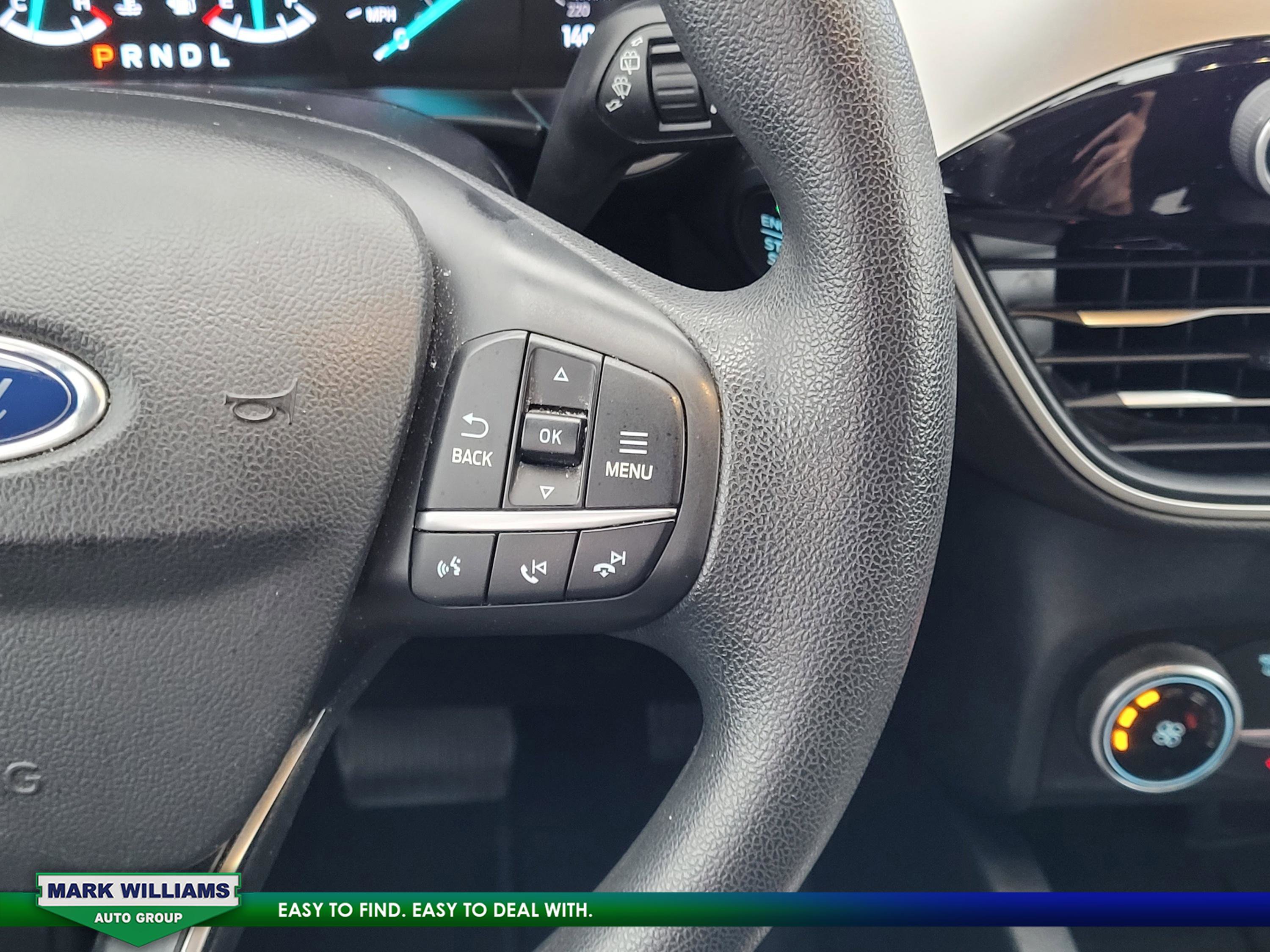 Certified 2020 Ford Escape SE image 13