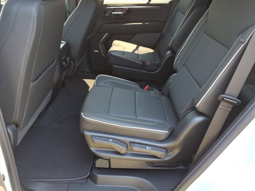 New 2026 Chevrolet Tahoe Premier w/ Sun And Tow Package AWD/4WD image 6