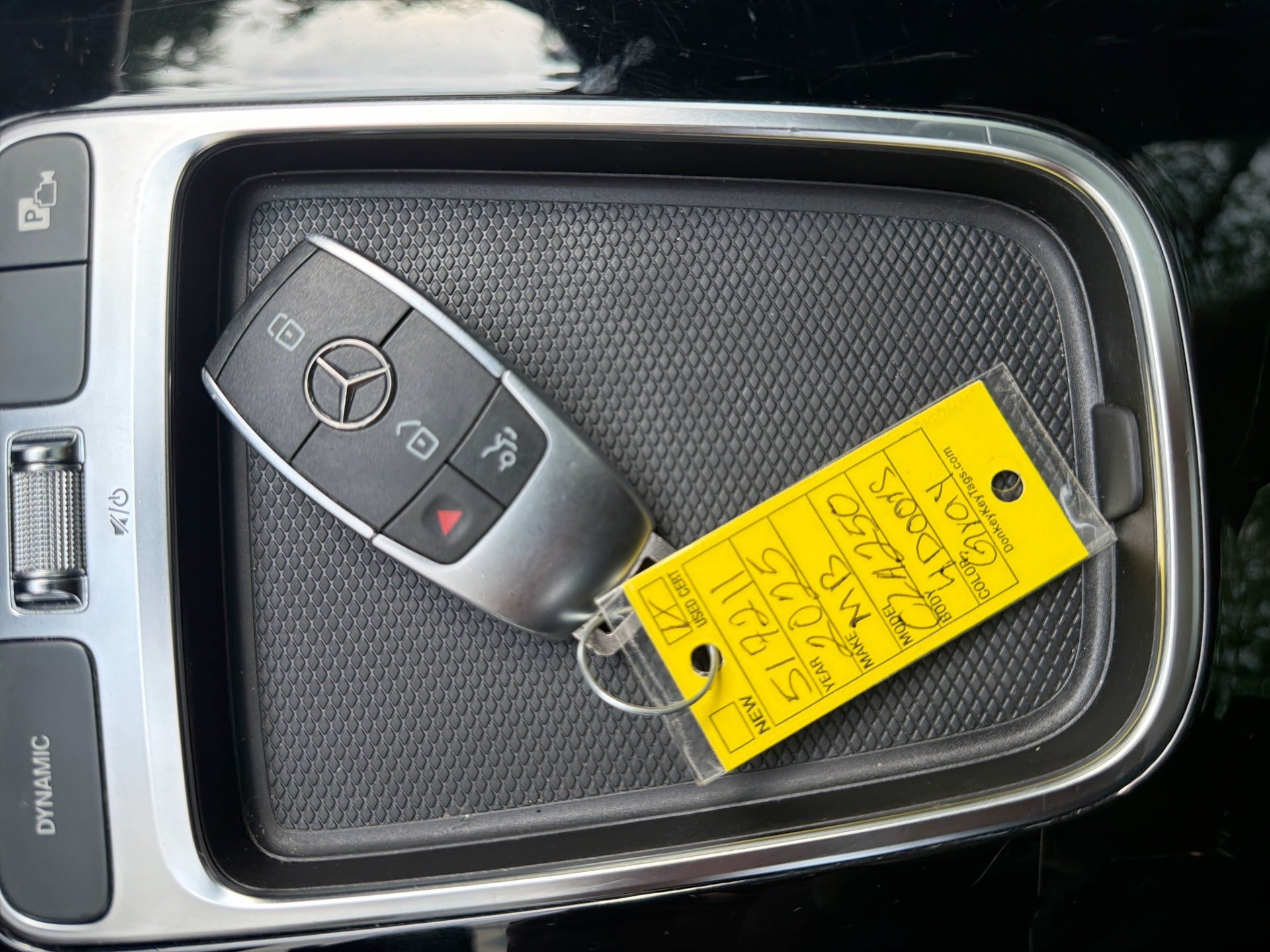 Used 2025 Mercedes-Benz CLA 250 4MATIC image 32