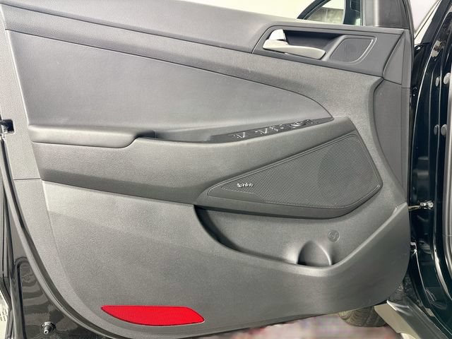 Used 2019 Hyundai Tucson Limited w/ Cargo Package AWD/4WD image 12