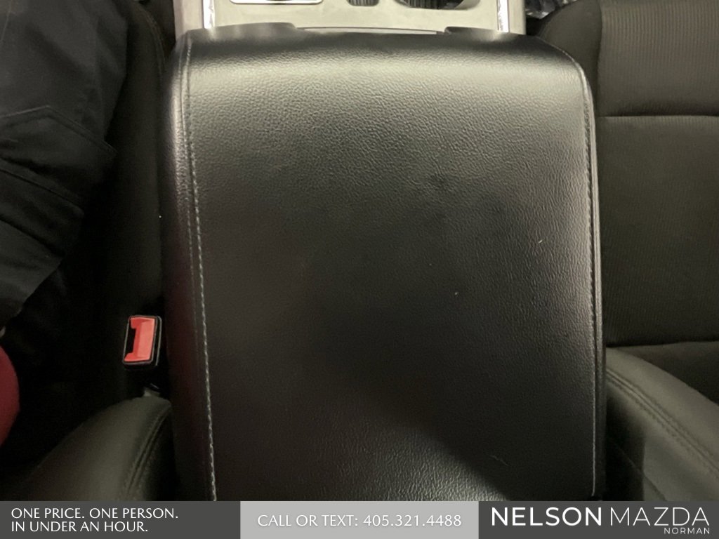 Used 2019 Ford Expedition XLT image 43