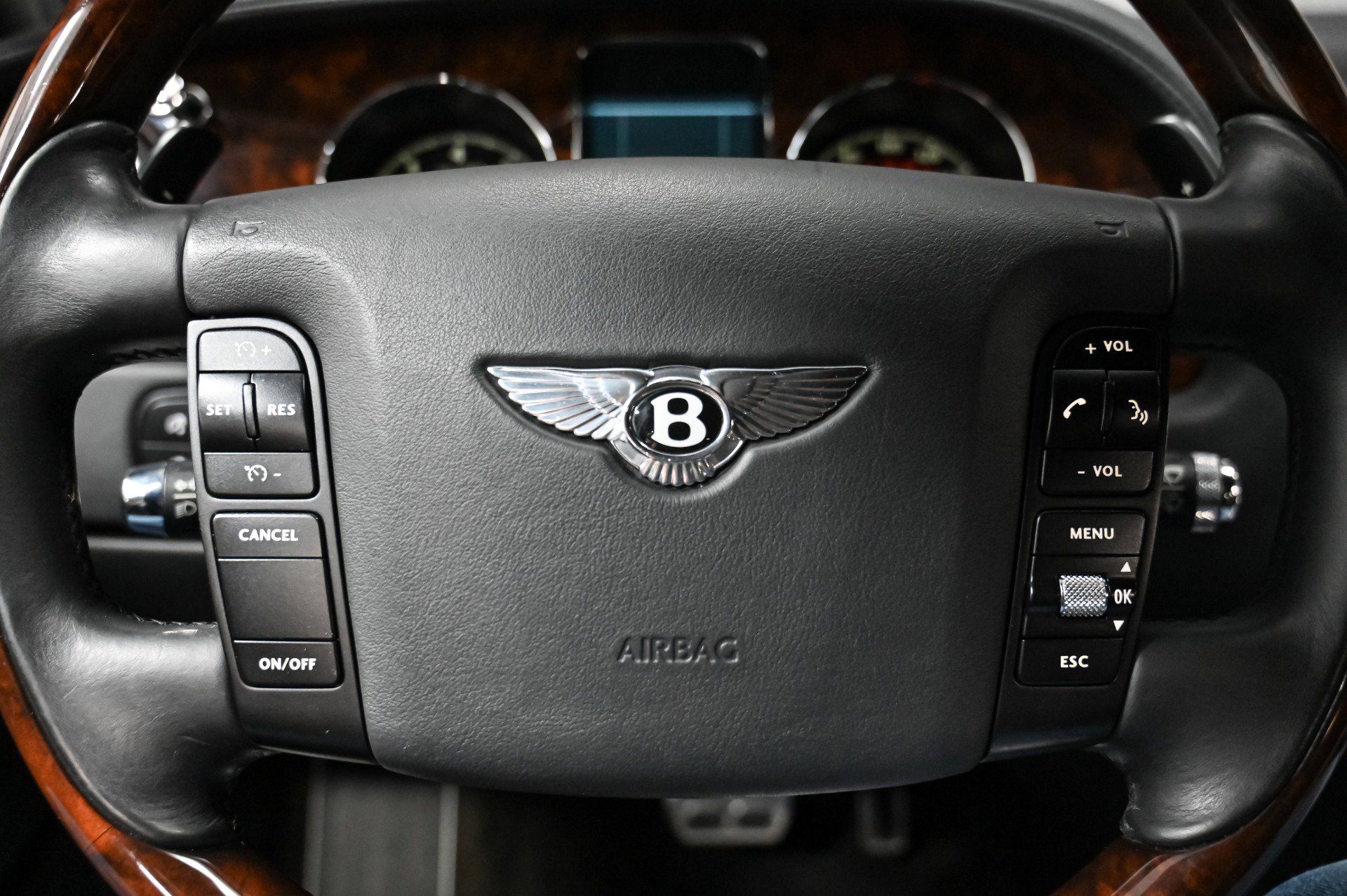 Used 2006 Bentley Flying Spur Flying Spur AWD/4WD image 9