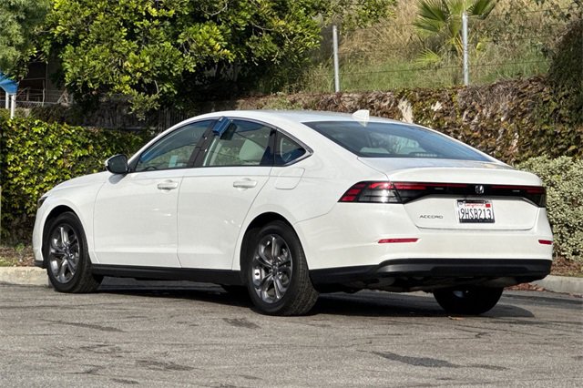 Certified 2023 Honda Accord EX image 6