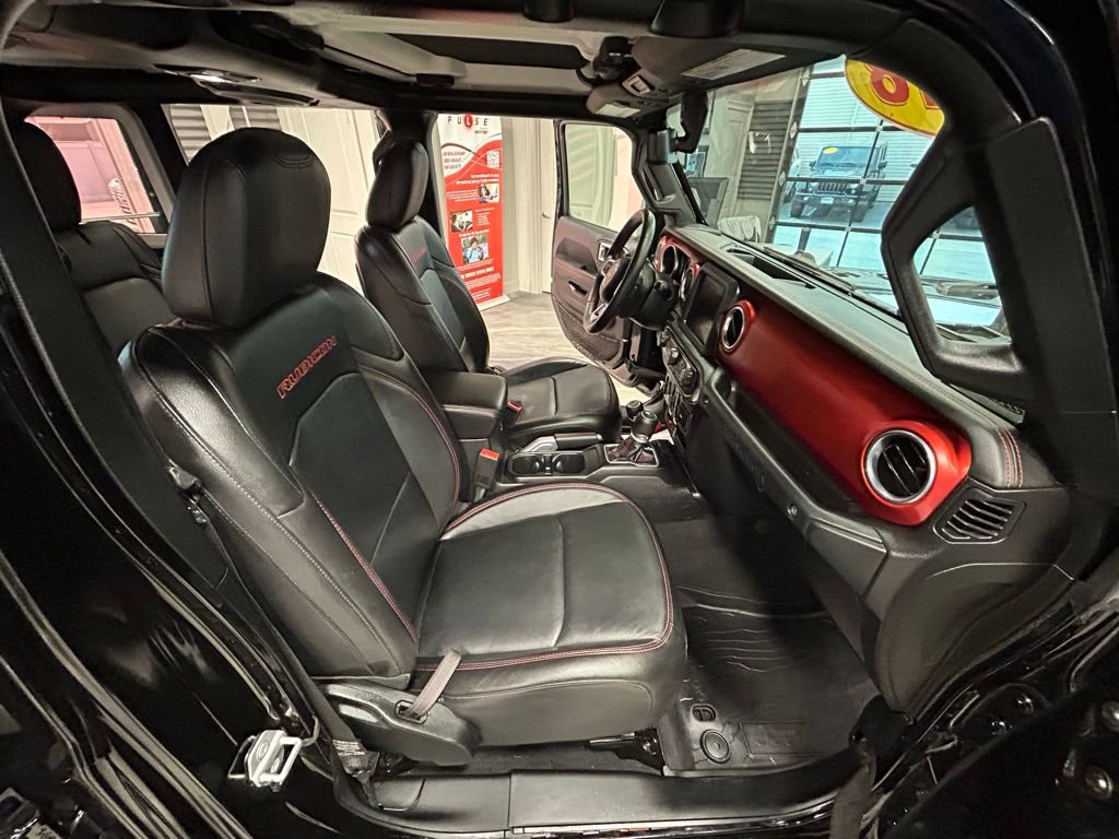 Used 2018 Jeep Wrangler Unlimited Rubicon image 39