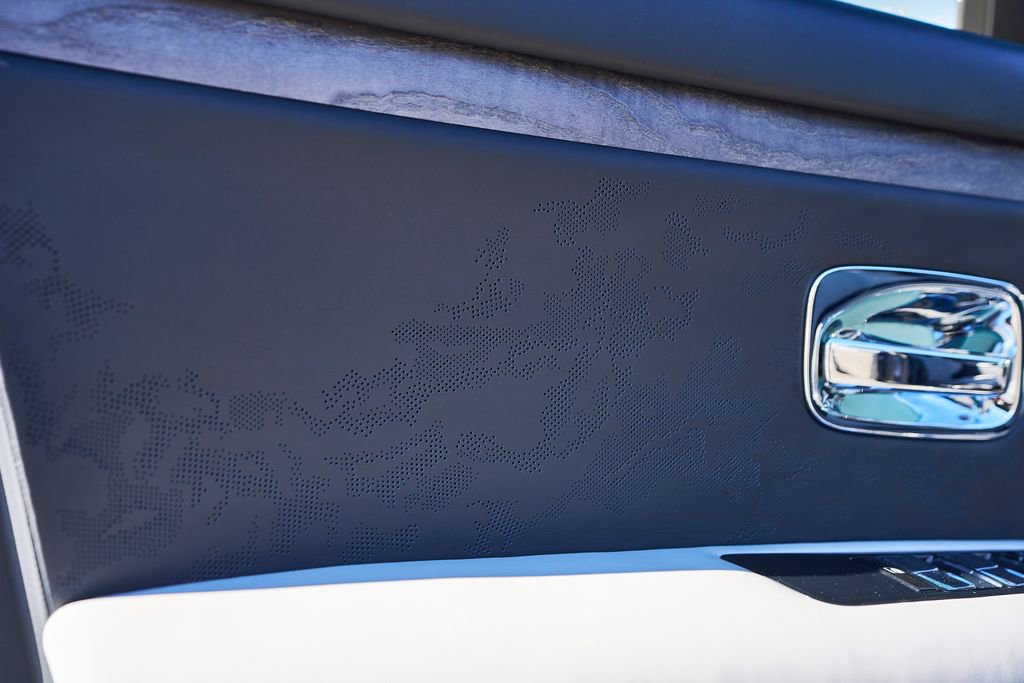 Used 2025 Rolls-Royce Ghost AWD/4WD image 34