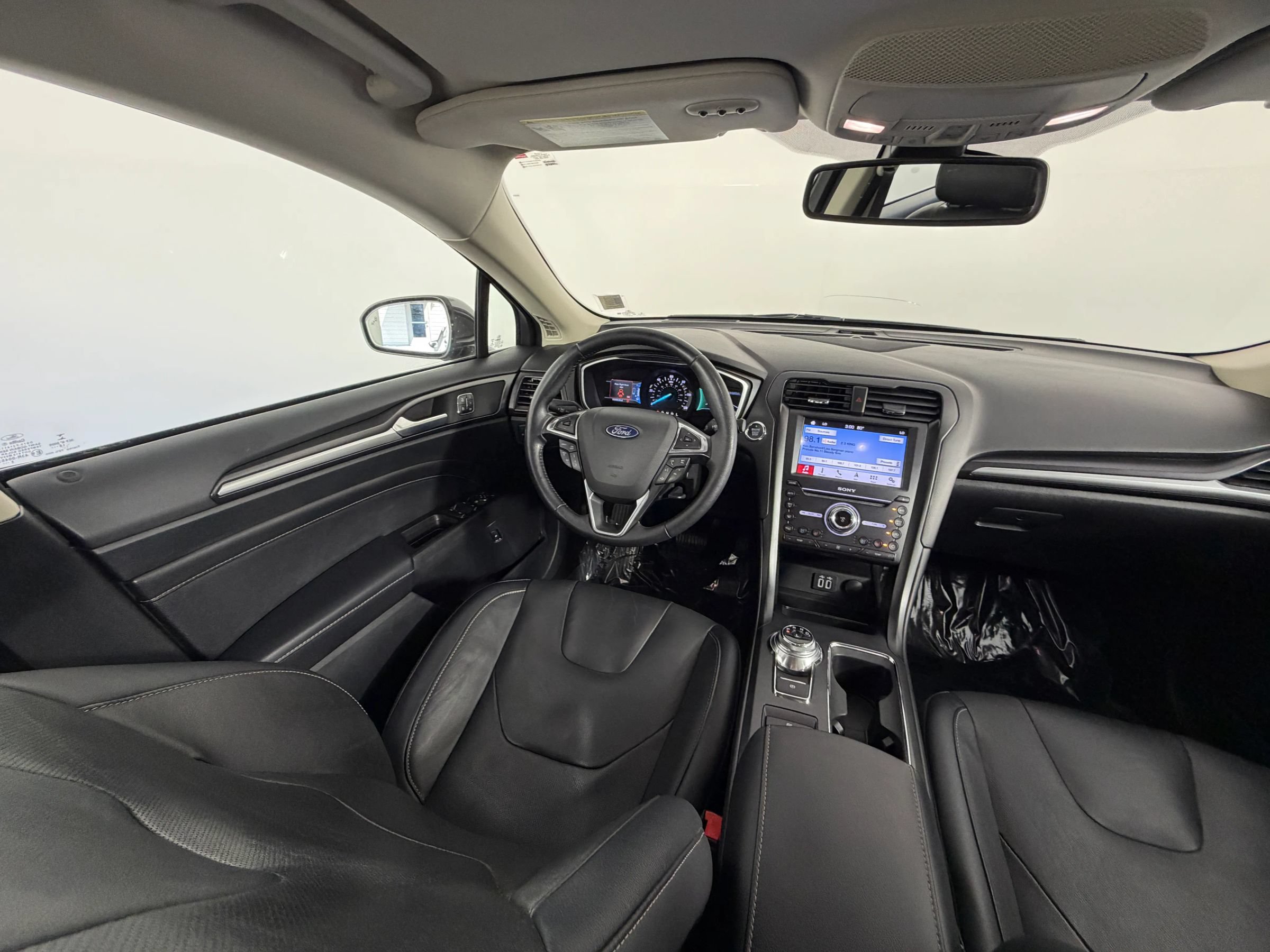 Used 2019 Ford Fusion Titanium FWD image 20