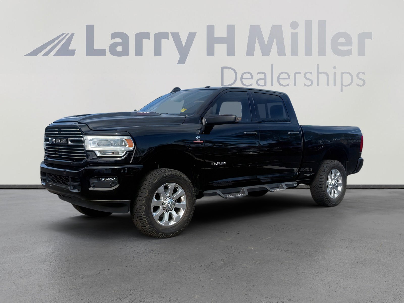 Used 2024 RAM 2500 Laramie w/ Sport Appearance Package
