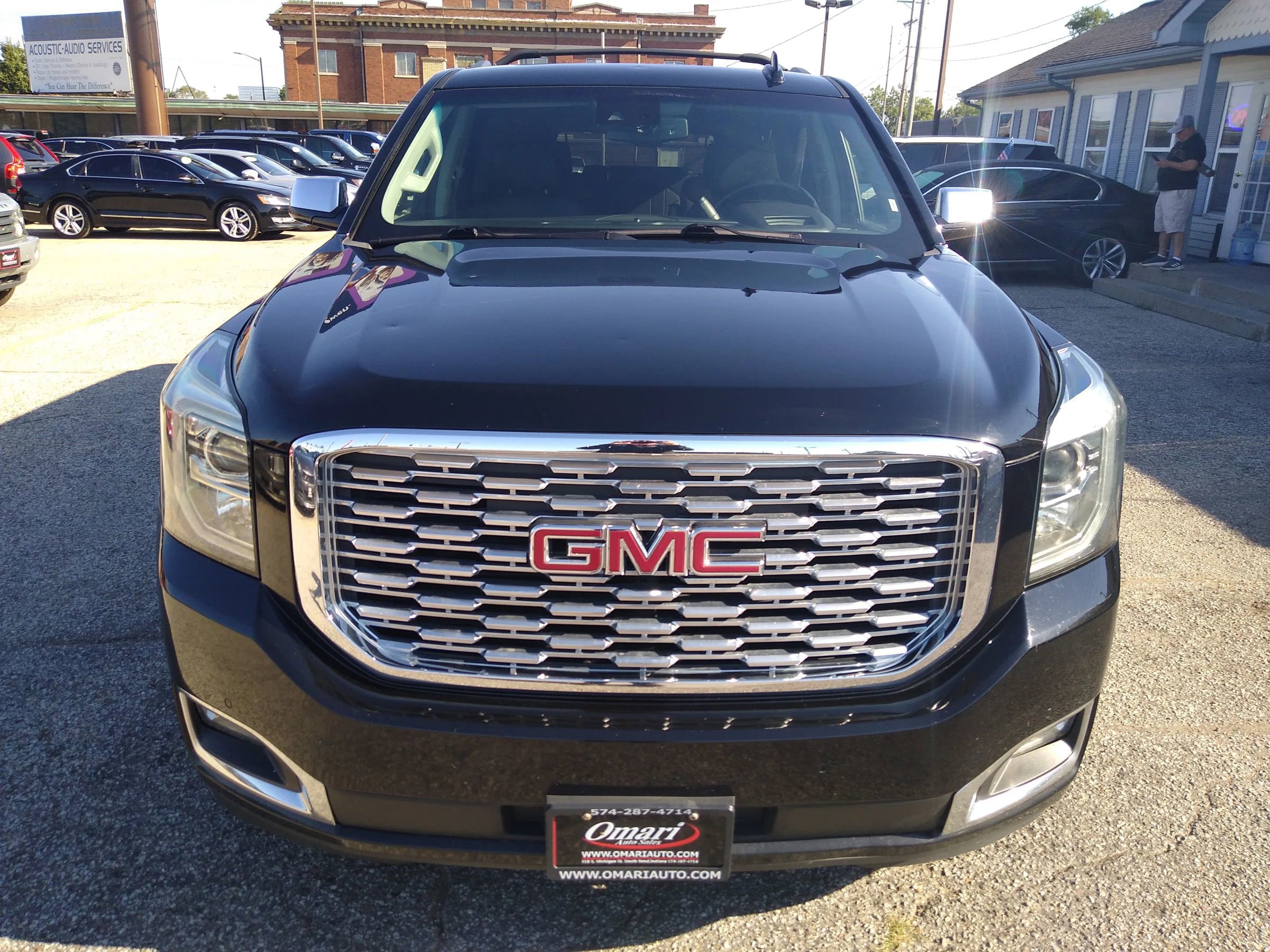 Used 2019 GMC Yukon XL Denali w/ Denali Ultimate Package image 9