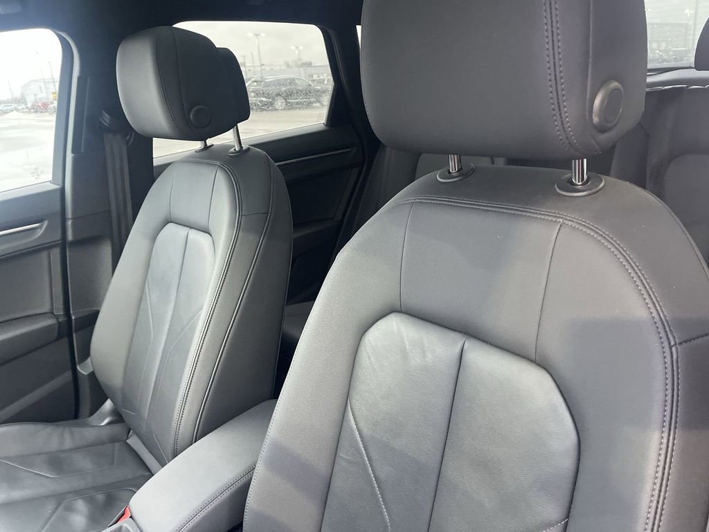 Used 2025 Audi Q3 2.0T Premium image 17